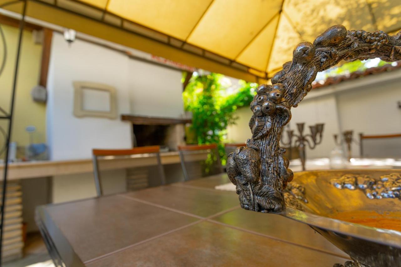 Luxury Private House In City Center ヴェリコ・タルノヴォ エクステリア 写真