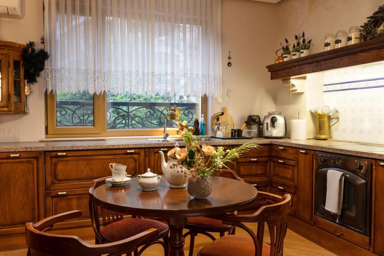 Luxury Private House In City Center ヴェリコ・タルノヴォ エクステリア 写真