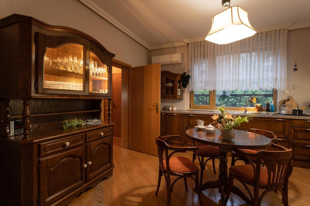 Luxury Private House In City Center ヴェリコ・タルノヴォ エクステリア 写真